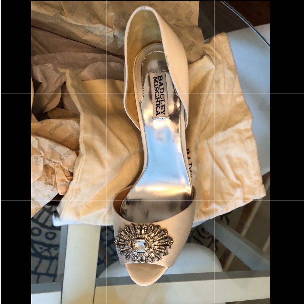 Badgley Mishka white satin wedding peak to…